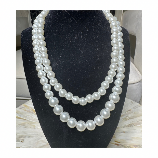 Silvia Pearl Set (with Matching Studs)
