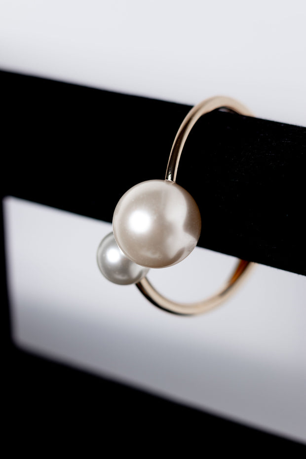 Class Act Pearl Bracelet (Gold)