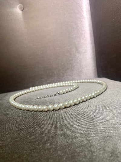Class Act Necklace